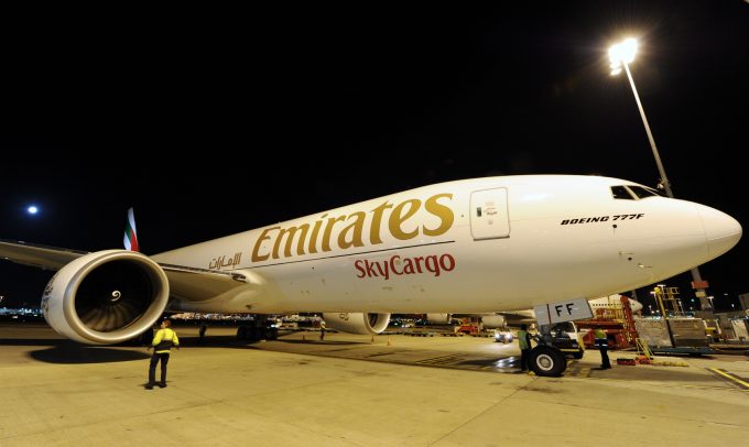 emirates-boeing777f